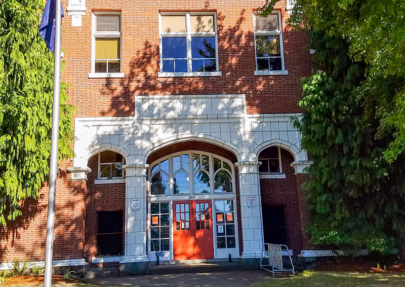 Roseway Heights Building Exterior