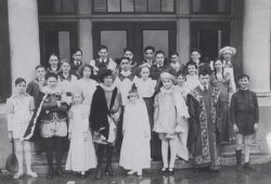 1919