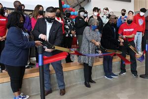 McDaniel RIbbon cutting
